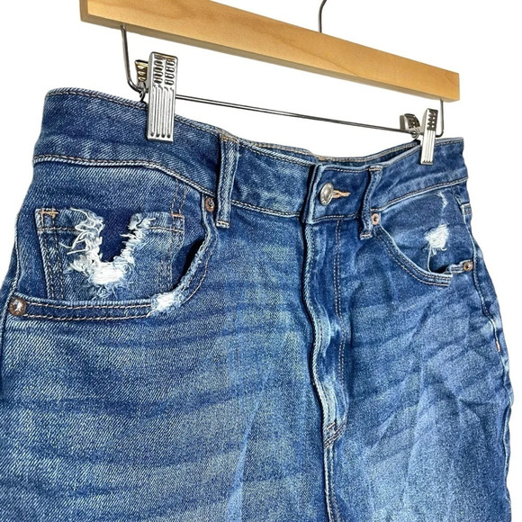 American Eagle Stretch Mom Straight Jean Shorts in Blue Size 12 X-Long - Picture 7 of 11